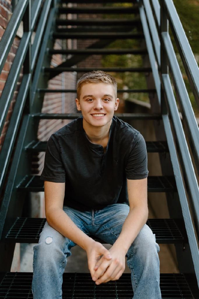 Carter Kendhammer-a passionate digital marketing student